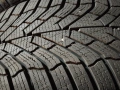 Зимни гуми Kumho 225/45/18, снимка 2