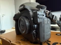 Nikon D850 + Battery Grip, пълен комплект, неразличим от нов, снимка 2