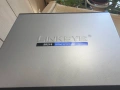 Продавам 24 портов 100мегабитов суич Linksys SR216, снимка 3