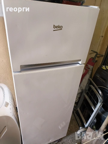 Хладилник с горен фризер Beko RDSA240K30WN – Отлично състояние