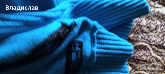 пуловер тип суичър