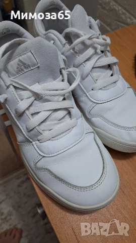 Дамски маратонки Адидас 