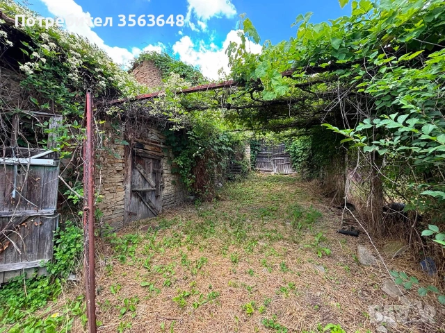 Къща в с. Гостилица от собственик, снимка 11 - Къщи - 55264081
