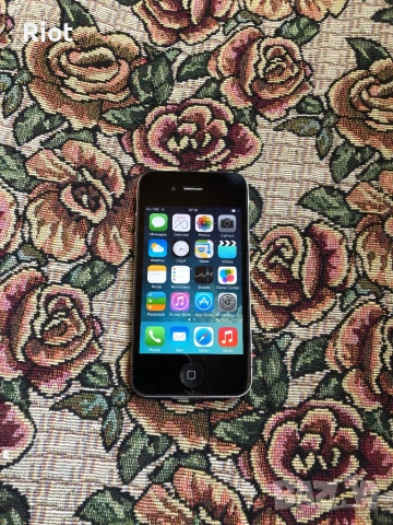 Придавам iPhone 4