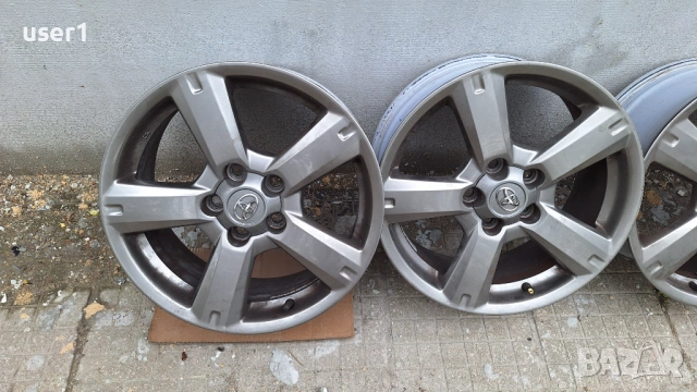Перфектни, оригинални лети джанти 17" за Toyota Rav4, снимка 3 - Гуми и джанти - 54392700