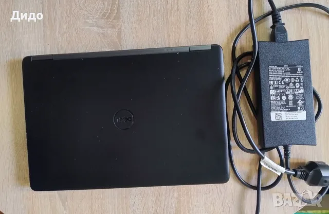 Лаптоп Dell Latitude E7250 + зарядно устройство 