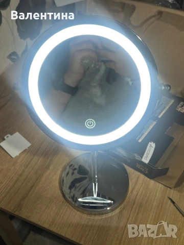 Козметично огледало със лед светлина (със забележка), снимка 3 - Други стоки за дома - 53967435