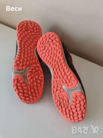 Детски футболни обувки Puma, снимка 4 - Футбол - 55152516