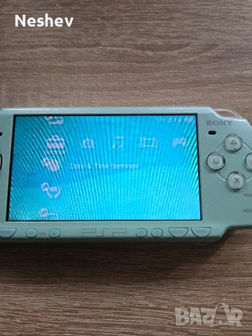 PSP 2000 Limited Mint Green, снимка 11 - PlayStation конзоли - 54128235