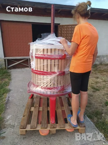 Продавам Ръчна преса на трисчьотка, 265 л.