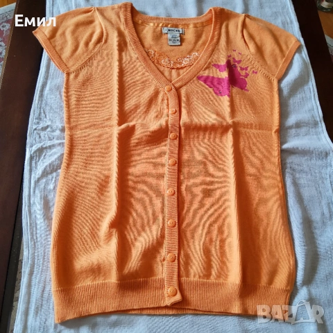 Продавам дамско кожено палто,сака,блузи, снимка 4 - Други - 54564249