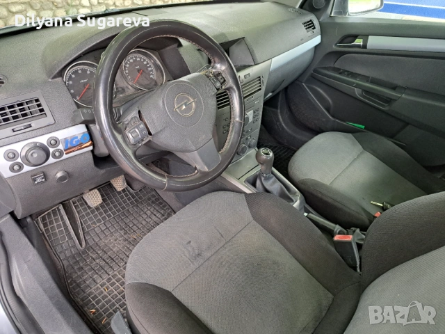 Продава Опел астра, снимка 4 - Автомобили и джипове - 54667830