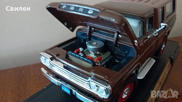 Ford F-250 (1:18)
