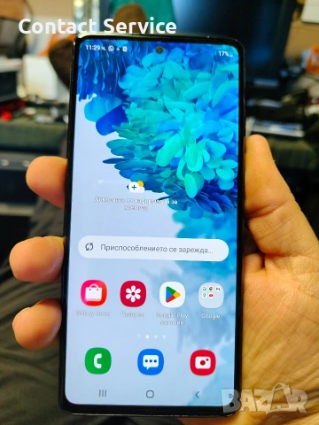 Samsung Galaxy S20FE на части 