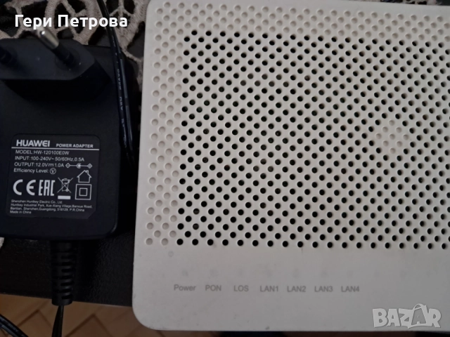Рутер EchoLife HG8040H5, снимка 3 - Мрежови адаптери - 55155889