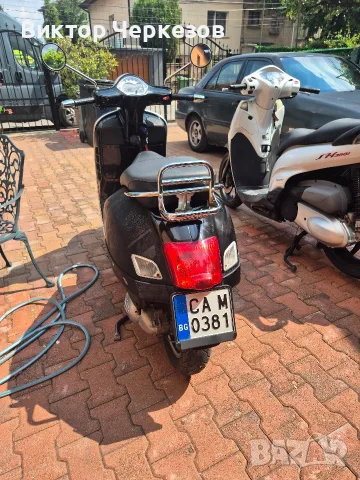 vespa GTS 300 скутер , снимка 4 - Мотоциклети и мототехника - 55606394