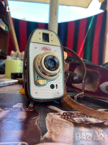 продавам ретро фотоапарат, снимка 3 - Антикварни и старинни предмети - 54685068