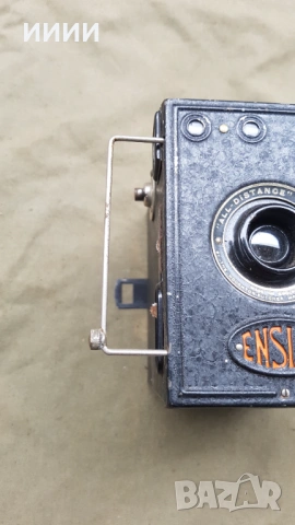 Метален фотоапарат камера , снимка 2 - Антикварни и старинни предмети - 54305707