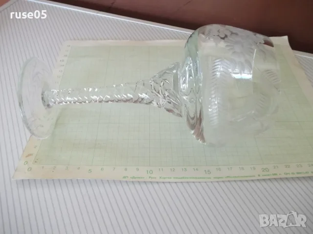 Чаша стъклена гравирана с високо столче, снимка 3 - Чаши - 55326734