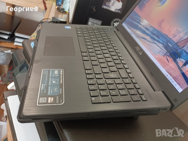 Лаптоп Asus F541S / 15.6", снимка 4 - Лаптопи за дома - 54631225