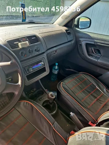 Skoda Fabia, 2012 г. , снимка 3 - Автомобили и джипове - 55649160