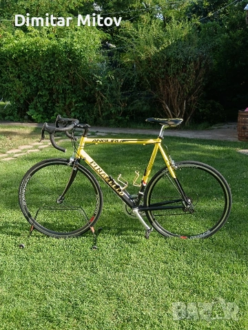 Шосеен велосипед PINARELLO ANGLIRU