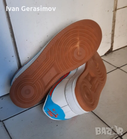 Маратонки Nike 41 номер, снимка 3 - Маратонки - 54892371