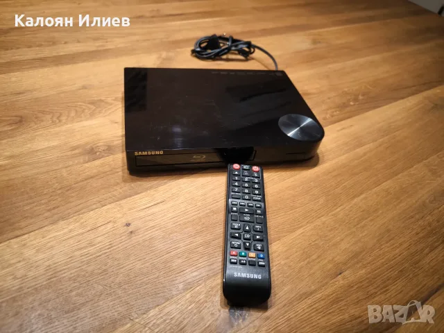 Блу Рей плеър Samsung BD-F5100 с дистанционно + подарък, снимка 2 - Плейъри, домашно кино, прожектори - 54511461
