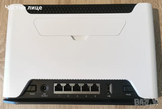 Рутер Mikrotik Chateau LTE12, 2-лентов, Бял, SIM карта, снимка 4 - Рутери - 55440717