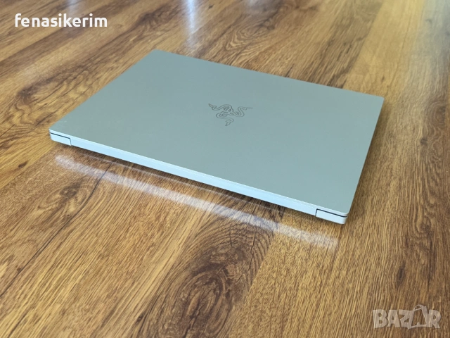 14' 2.5K 240Hz Ryzen 9 7940HS Razer Blade 32GB DDR5/512GB NVMe/Nvidia RTX 4070 8GB/Бат. 6ч, снимка 4 - Лаптопи за работа - 54266521