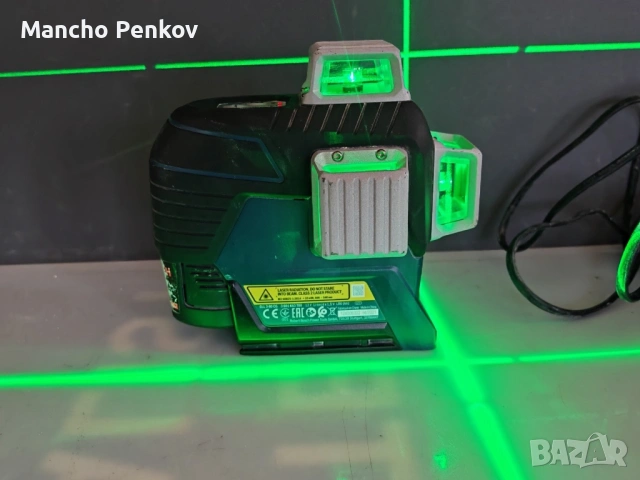 Bosch GLL 3-80 CG лазерен нивелир, снимка 3 - Измервателни инструменти - 54599141