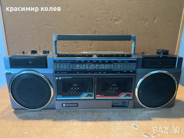 радиокасетофон "Hitachi TRK-W24E"