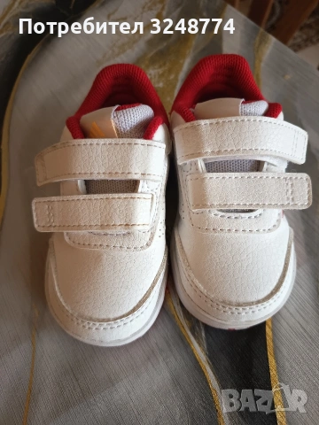 маратонки Adisas, снимка 2 - Детски маратонки - 54121877