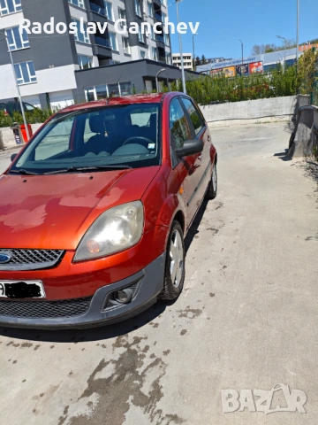 Ford Fiesta 1.4 (Бензин/Газ) 2008 г., снимка 2 - Автомобили и джипове - 54658021
