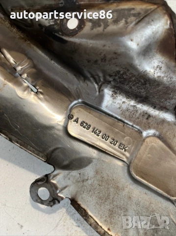 Топлинен щит на изпускателен колектор 420 CDI за Mercedes ML W164 (2007) A6291420020, снимка 3 - Части - 54078329