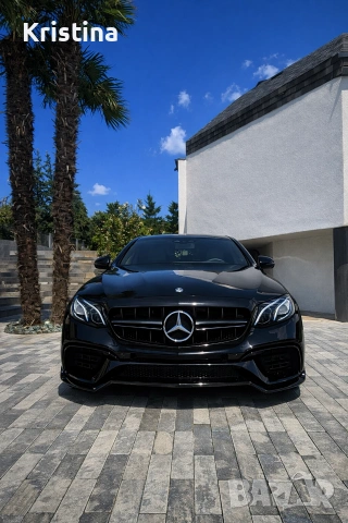 Mercedes-Benz E 220, снимка 2 - Автомобили и джипове - 55178205