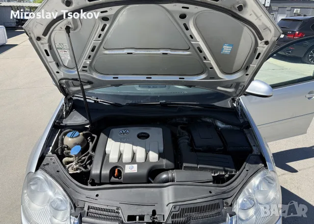 Продавам VW Golf 5 2.0TDI BKD, снимка 9 - Автомобили и джипове - 55405493