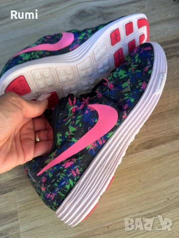 Оригинални летни маратонки Nike LunarTempo 2 Print W! 41 н, снимка 5 - Маратонки - 54742310