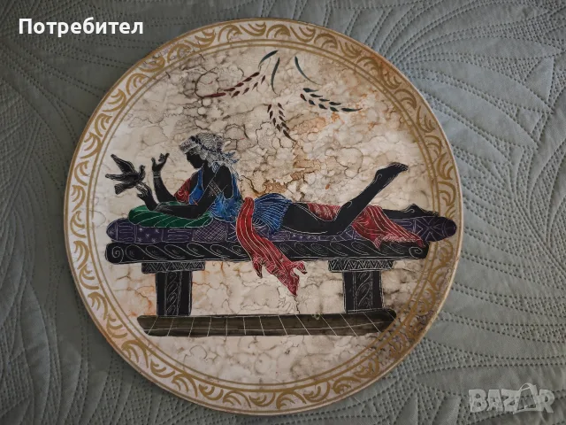 Комплект декоративни стенни керамични чинии 