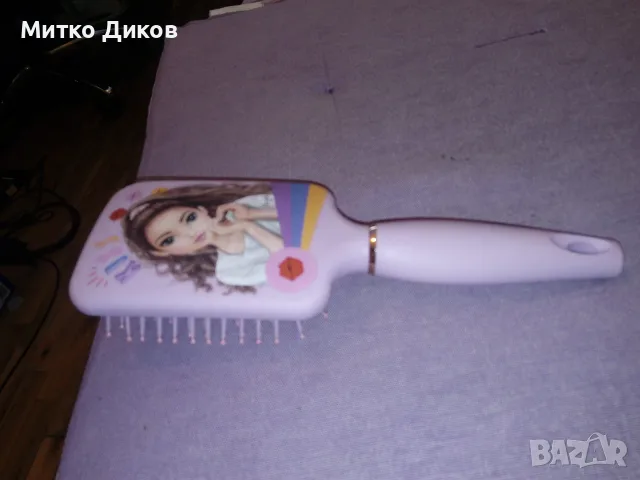 Четка за коса маркова , снимка 2 - Аксесоари за коса - 55570553