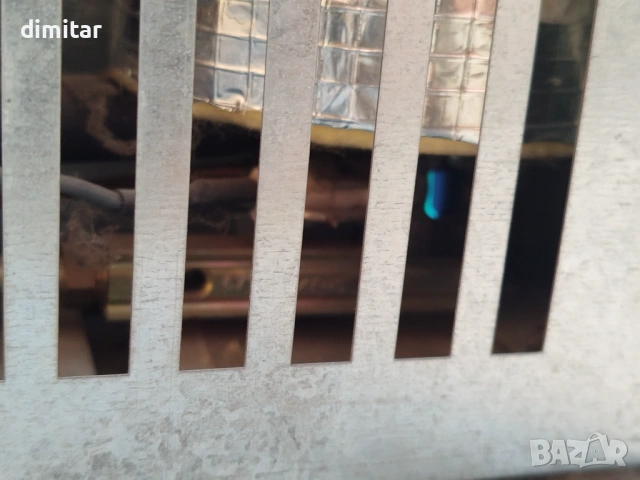 Хладилник COLEMAN на 12/ 220 V-GAS, снимка 8 - Хладилници - 54339179