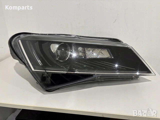 Оригинален LED десен фар за  Skoda Superb III 1ZS 011.939-26