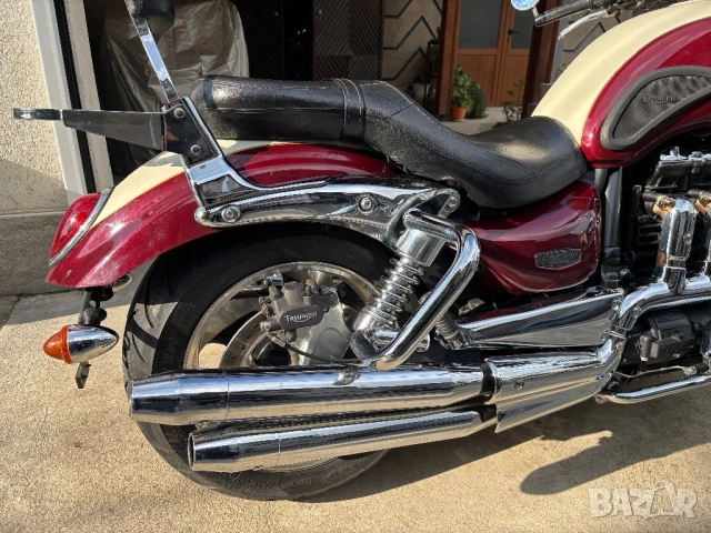 Triumph Rocket 3 Classic 2006 , снимка 9 - Мотоциклети и мототехника - 54774433