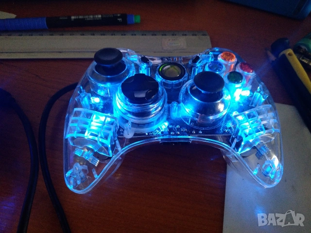 Контролери за XBOX 360 Afterglow PL-3702, снимка 3 - Xbox конзоли - 54955463