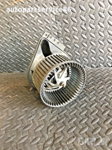 Мотор на вентилатор за парно за Mercedes Sprinter (1995-1999) Valeo X17651586K / 651673L
