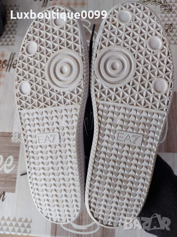 Маратонки Emporio Armani 44.5, снимка 10 - Ежедневни обувки - 54244112