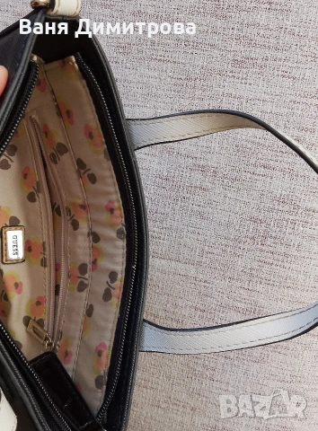 Дамска чанта Guess , снимка 12 - Чанти - 54238142