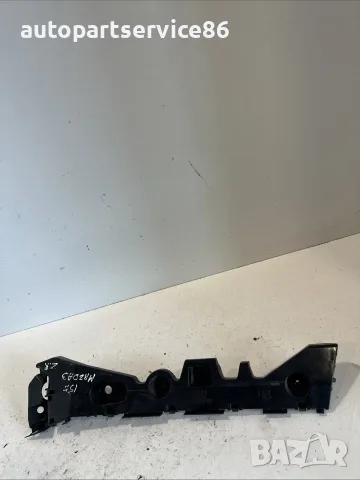 Задна дясна скоба/стойка за броня за Mazda 3 2.2D (2015) BHN1502H1