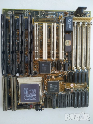 Платка UMC 486 ISA / VESA / PCI с процесор AMD 486 DX4 120Mhz, снимка 2 - Дънни платки - 54165079