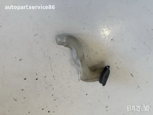 Тръба за пълнене на резервоар за течност за предно стъкло за Volvo C30 (2012) OEM, снимка 3 - Части - 55617382